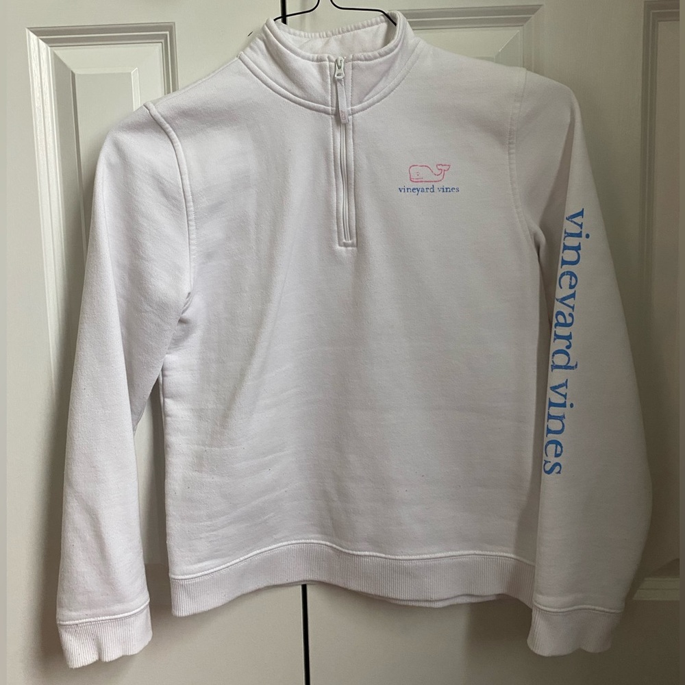 Vineyard Vines Girl’s Sweater- white color, girls size Large (14), Quarter Zip